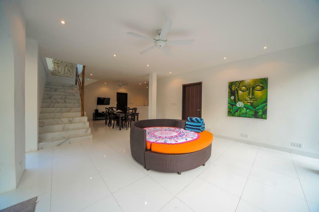 Villa Pearl Seminyak エクステリア 写真